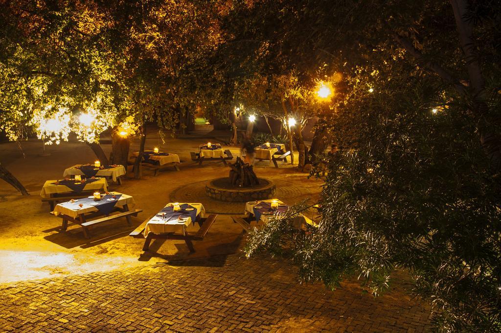Kedar Heritage Lodge, Conference Centre & Spa Phokeng Exterior foto
