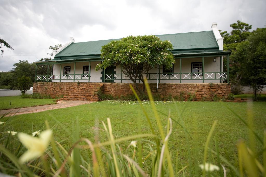 Kedar Heritage Lodge, Conference Centre & Spa Phokeng Exterior foto