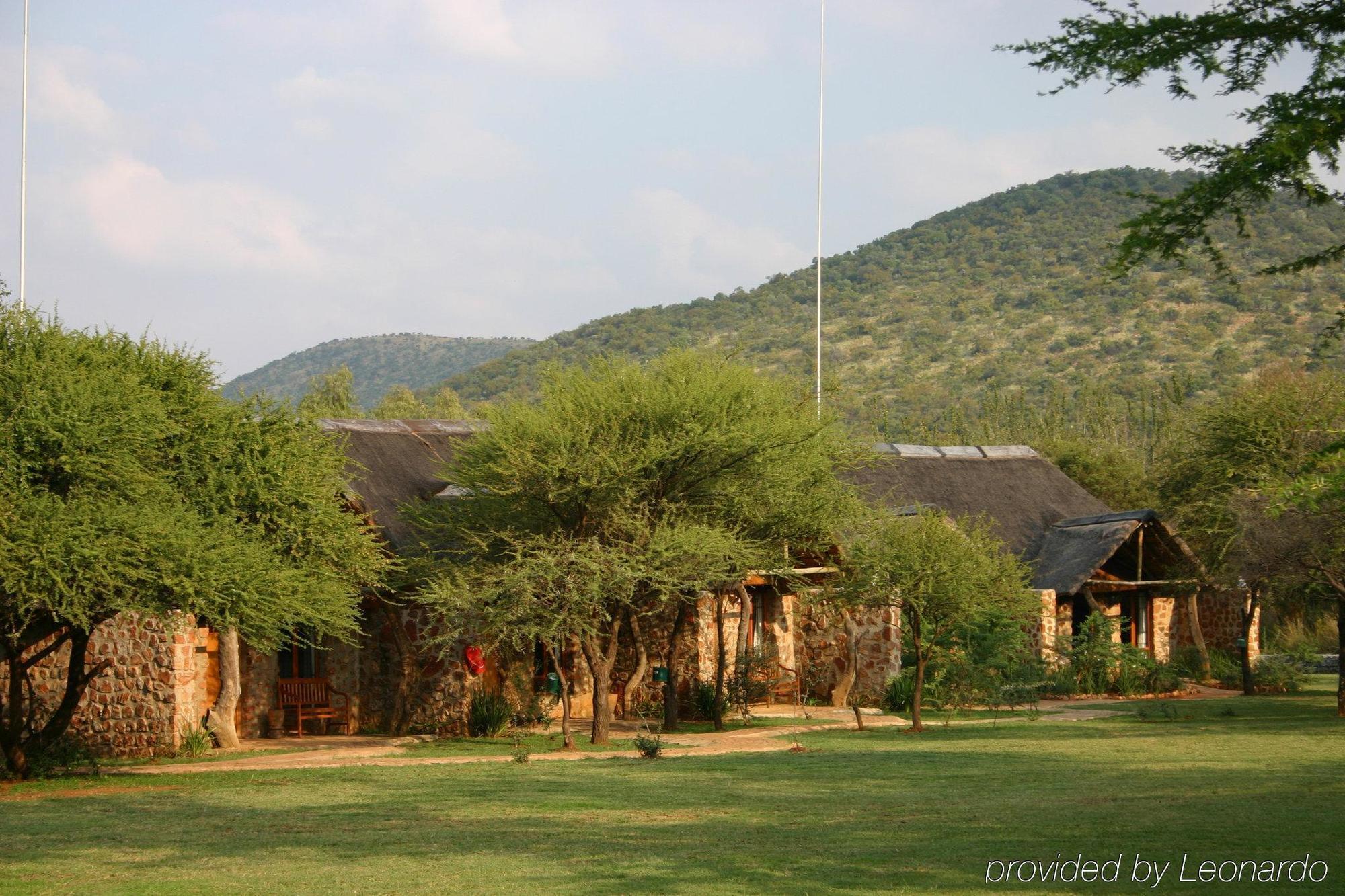 Kedar Heritage Lodge, Conference Centre & Spa Phokeng Exterior foto