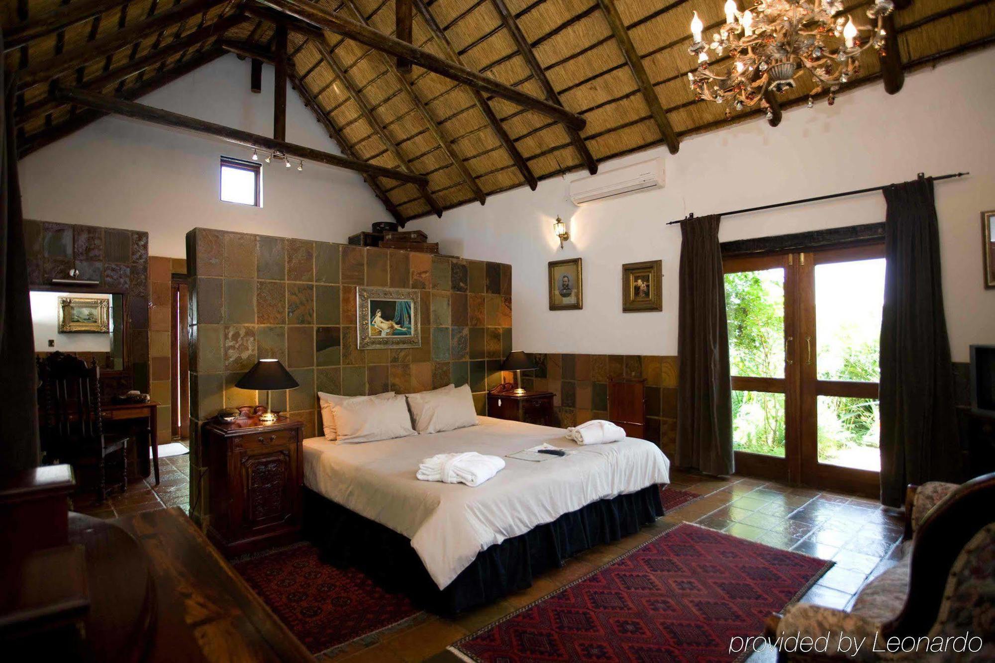 Kedar Heritage Lodge, Conference Centre & Spa Phokeng Quarto foto